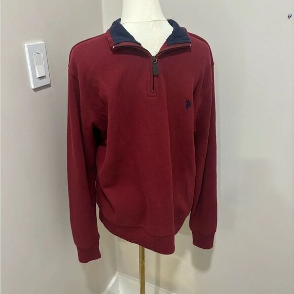 U.S. Polo pullover size small. Closet J41‎ - Picture 1 of 4
